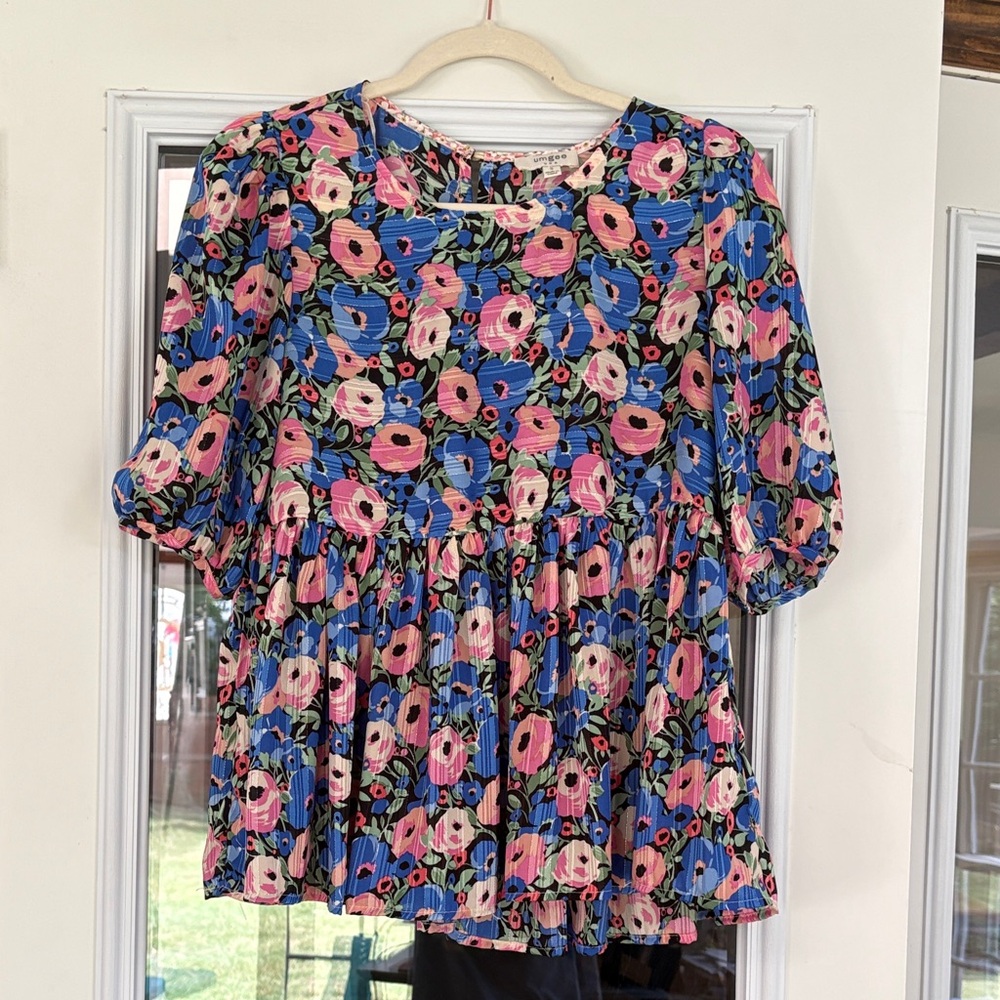 Umgee Blue Floral Blouse size small